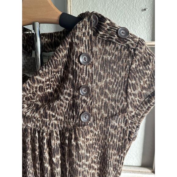 Speechless short sleeve animal print dress Medium Cowl Neckline Button Shoulder - Picture 4 of 12